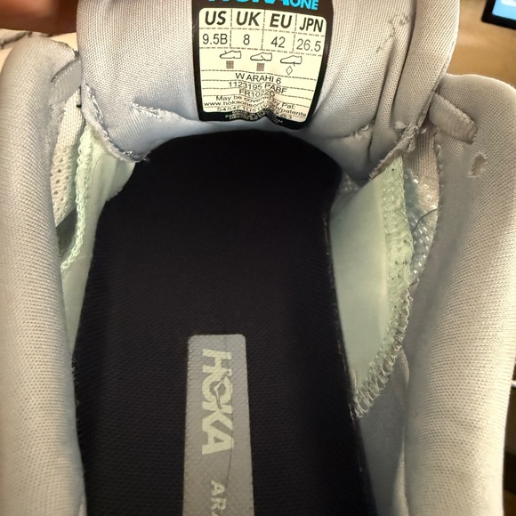 HOKA Arahi 6 Road Running Shoes Size 9.5 Women - Picture 5 of 5